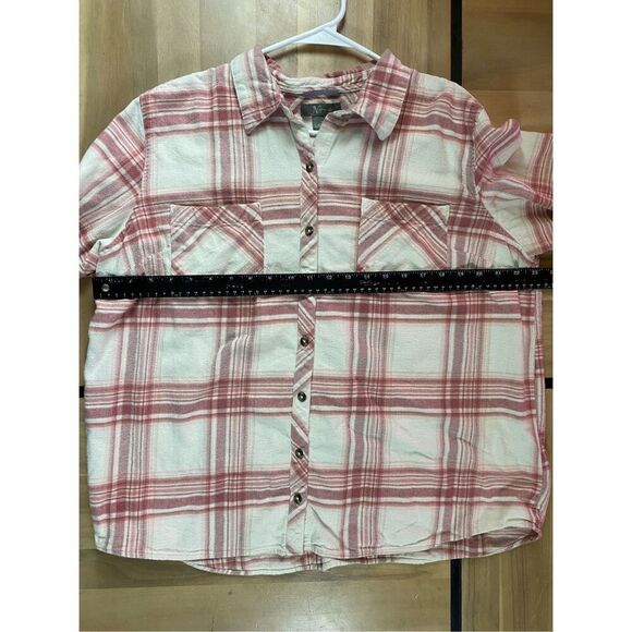 Natural Reflections Button Up Flannel - Picture 6 of 6